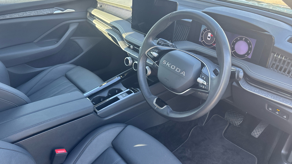 Skoda Superb Superb 1.5 Tsi E-tec Se L Dsg Yellow #6