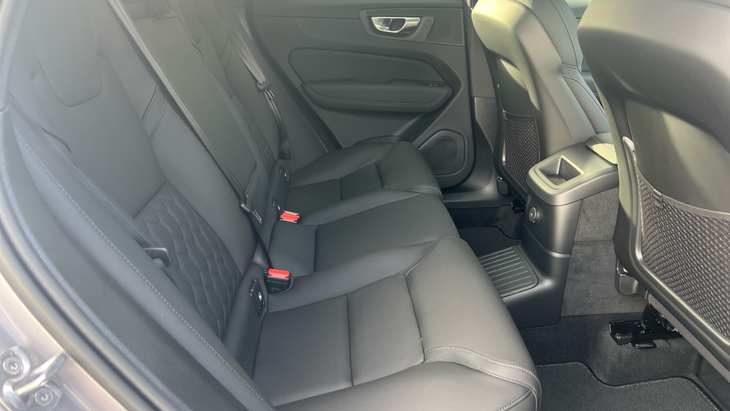 Volvo XC60 Xc60 2.0 T6 350 Phev Core Bright Awd Geartro Silver #6