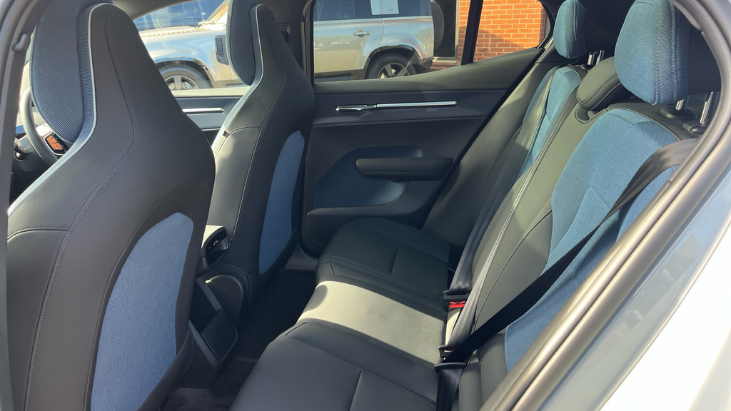 Volvo EX30 Twin Performance 69Kwh Blue #14