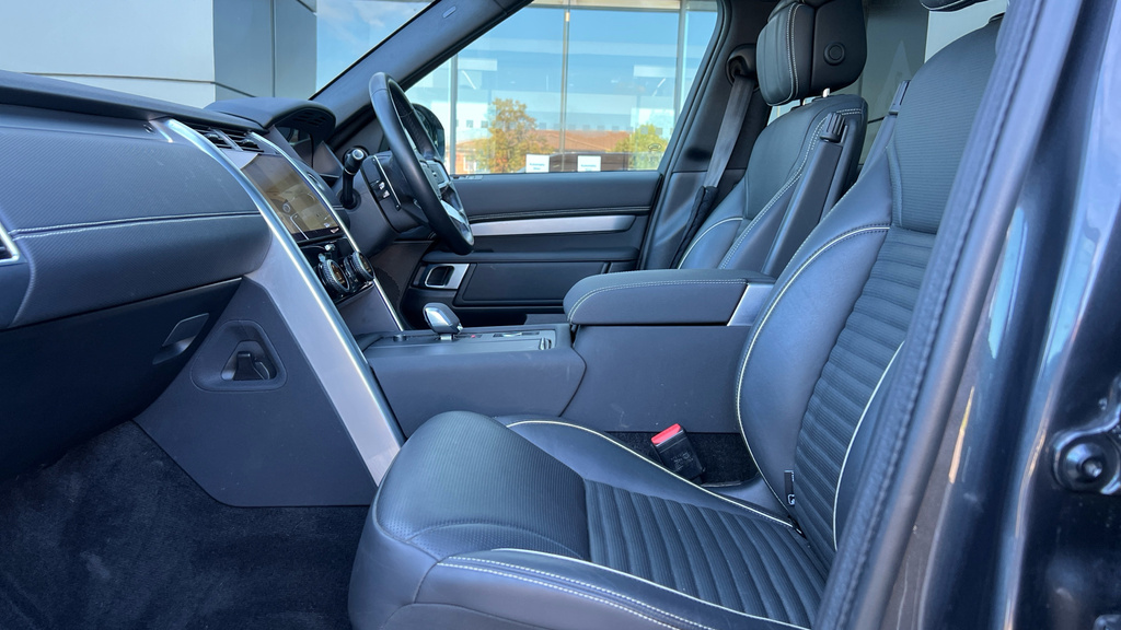 Land Rover Discovery Discovery 3.0 D300 R-dynamic Hse Grey #3