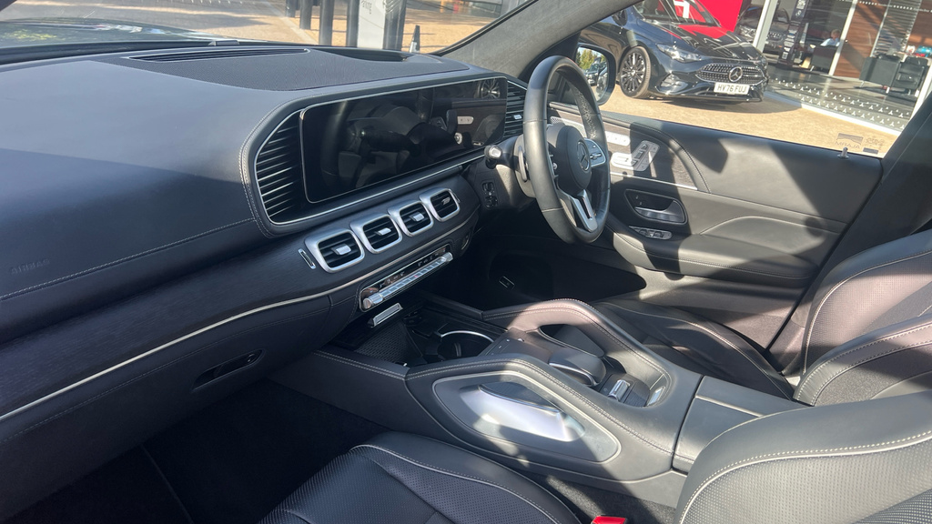 Mercedes-Benz GLS Class Gls 63 4Matic Night Edition Executive Tct Black #11