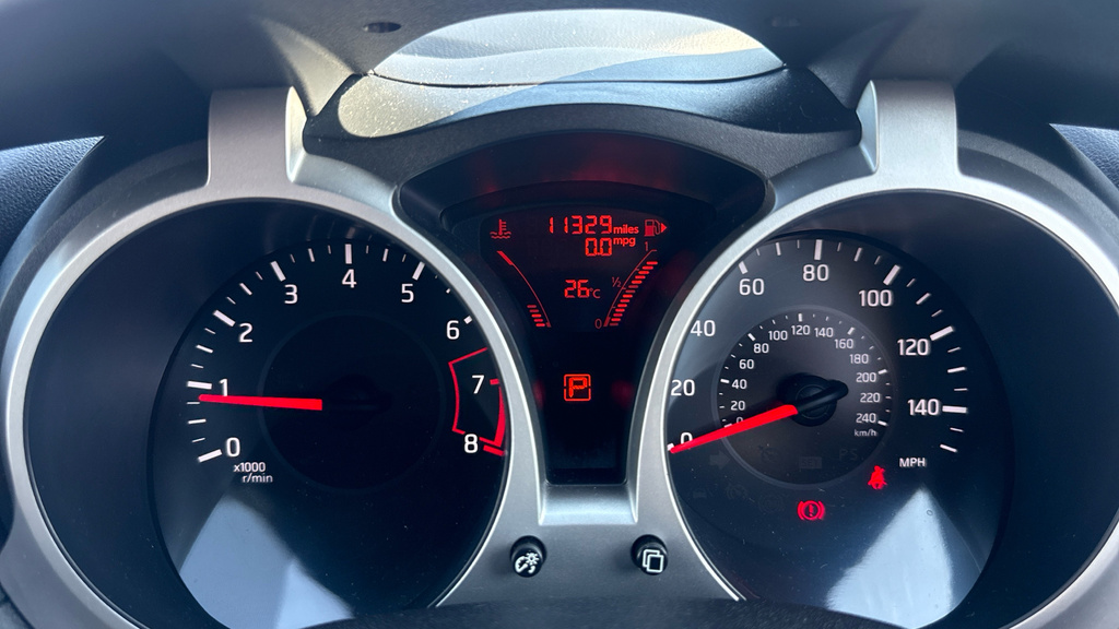 Nissan Juke 1.5 Tekna Dci 110 Bhp Red #13