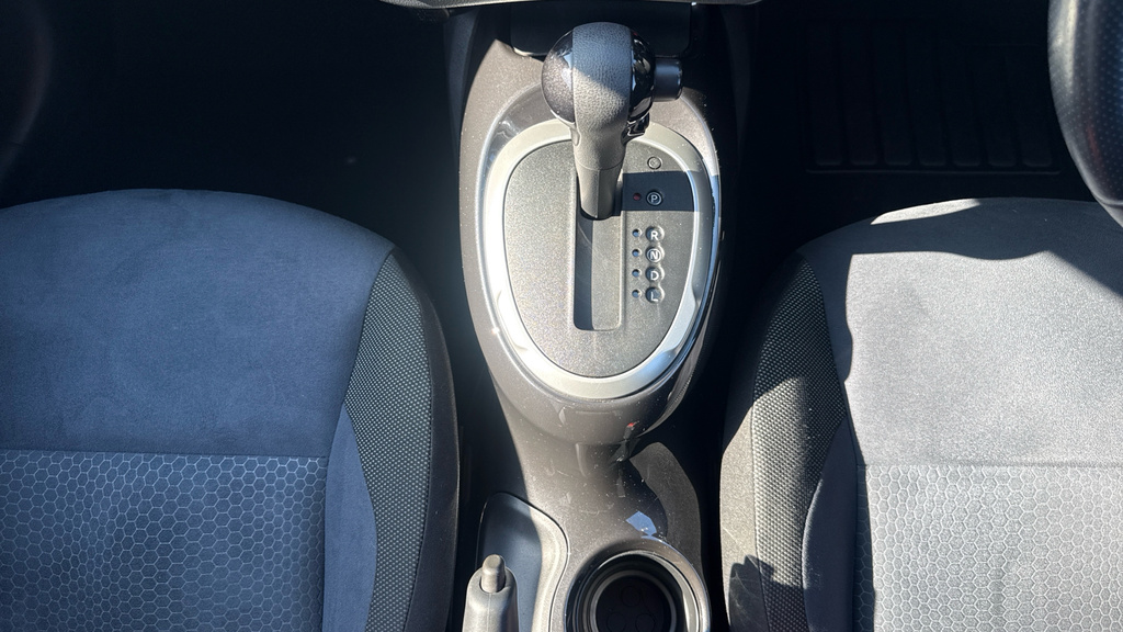 Nissan Juke 1.5 Tekna Dci 110 Bhp Red #24