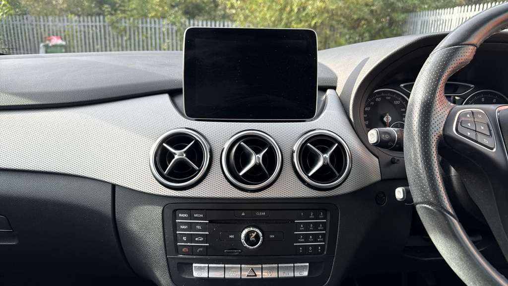 Mercedes-Benz B Class B 200 Sport Premium Blue #12