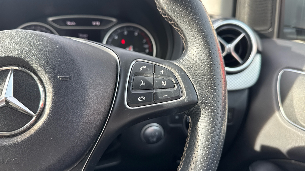 Mercedes-Benz B Class B 200 Sport Premium Blue #21