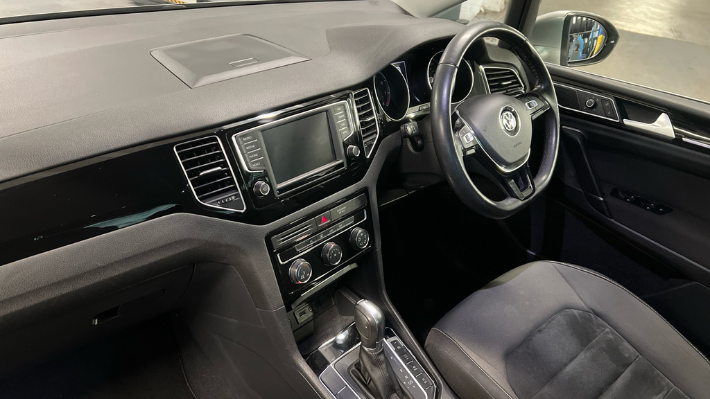 Volkswagen Golf SV Golf Sv 1.4 Tsi 150 Gt Dsg Silver #2