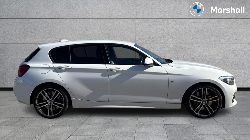 BMW 1 Series 116D Sport Black #3