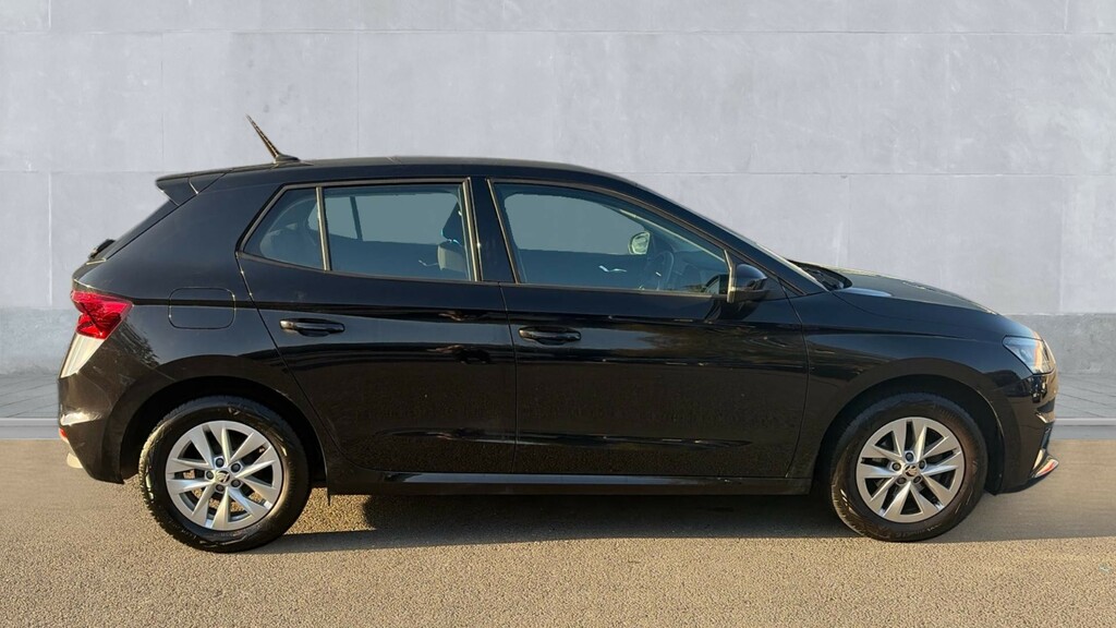 Skoda Fabia Fabia 1.0 Mpi 80 Se Comfort Black #4