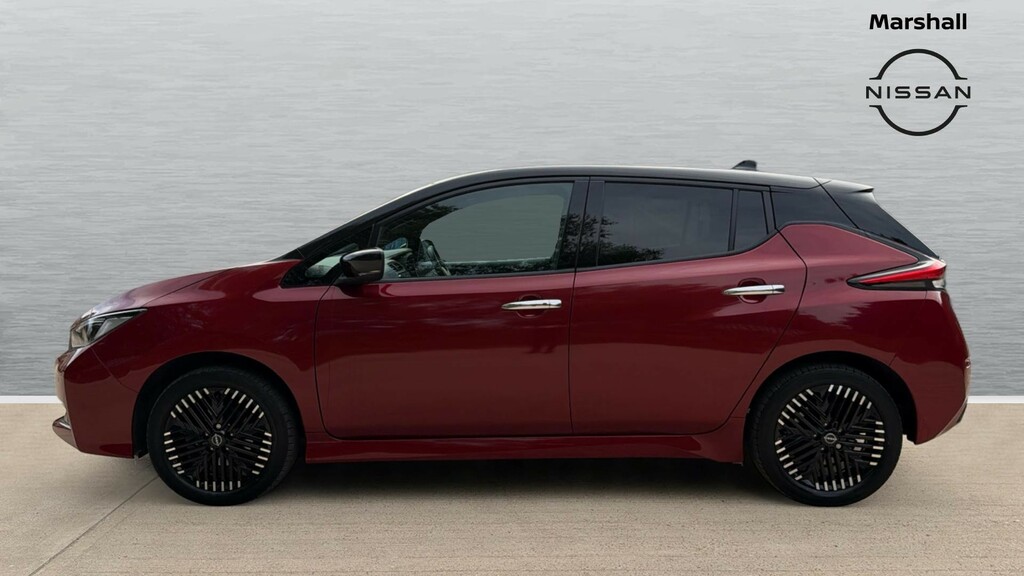 Nissan Leaf 160Kw E N-connecta 59Kwh Red #13