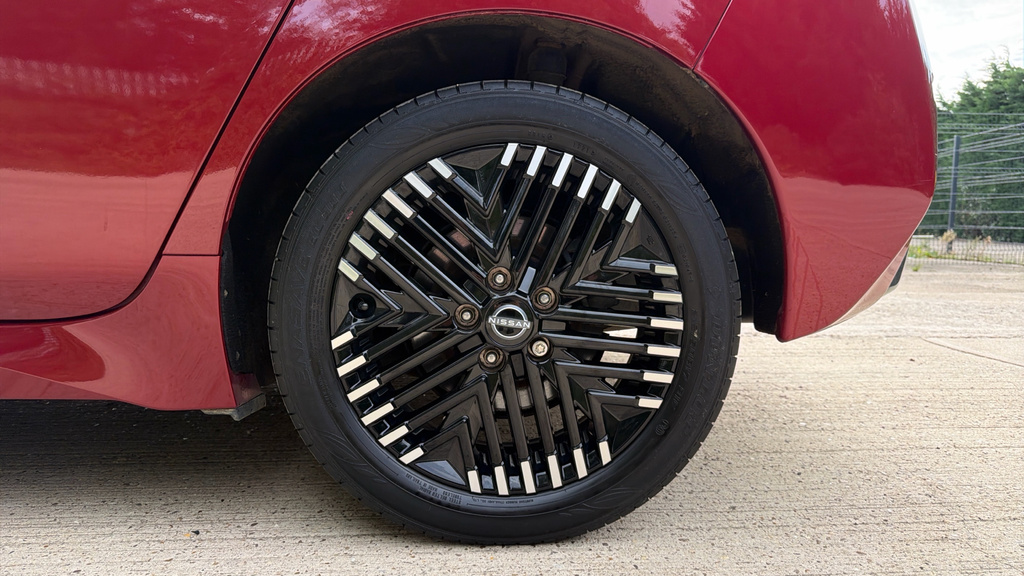 Nissan Leaf 160Kw E N-connecta 59Kwh Red #23