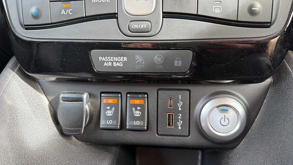 Nissan Leaf 160Kw E N-connecta 59Kwh Red #47