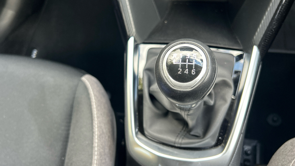 Mazda 2 1.5I Hybrid Homura Cvt Red #29
