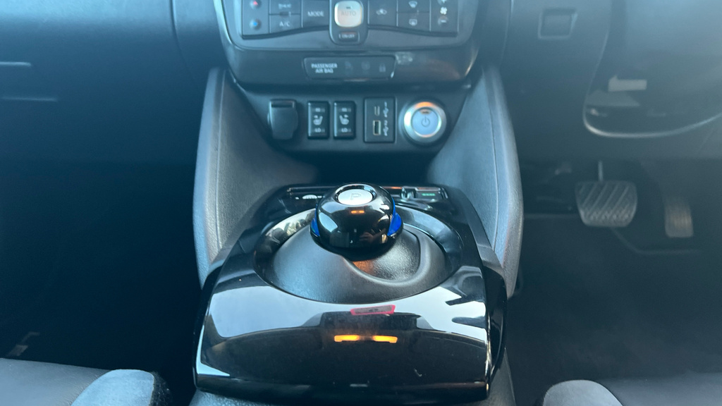 Nissan Leaf 110Kw Tekna 39Kwh Black #31