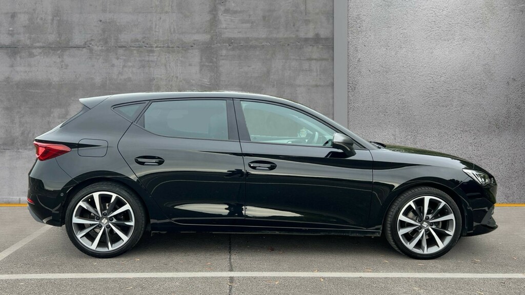 Seat Leon Leon 1.5 Etsi 150 Fr Sport Dsg Black #4