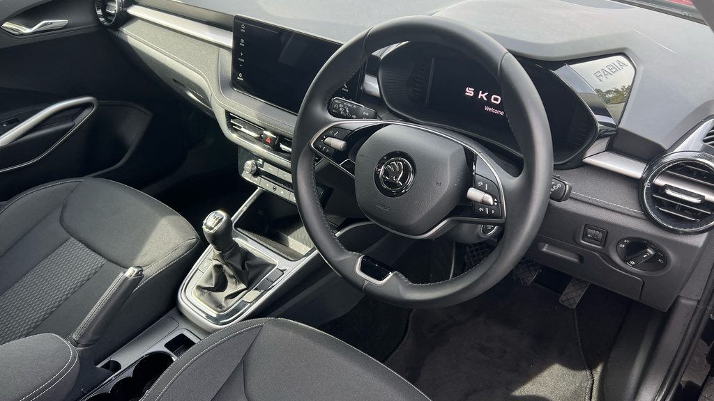 Skoda Fabia Fabia 1.0 Tsi 116 Se L Edition Black #6