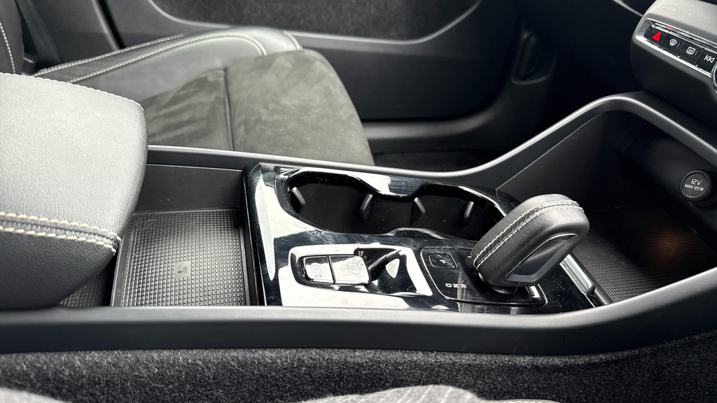 Volvo XC40 1.5 Xc40 R-design T3 Black #26