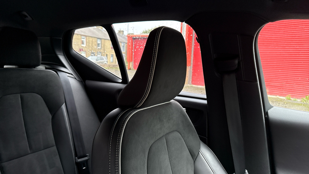 Volvo XC40 1.5 Xc40 R-design T3 Black #28