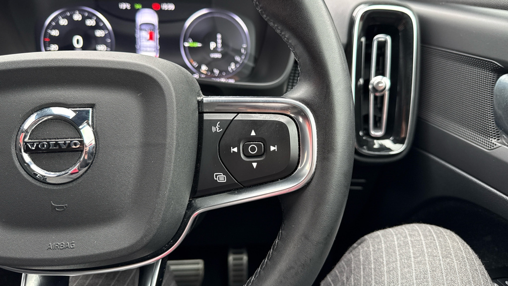 Volvo XC40 1.5 Xc40 R-design T3 Black #21