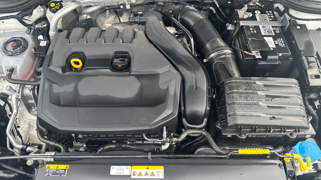 Volkswagen Golf 1.5 Tsi 150 R-line Grey #17