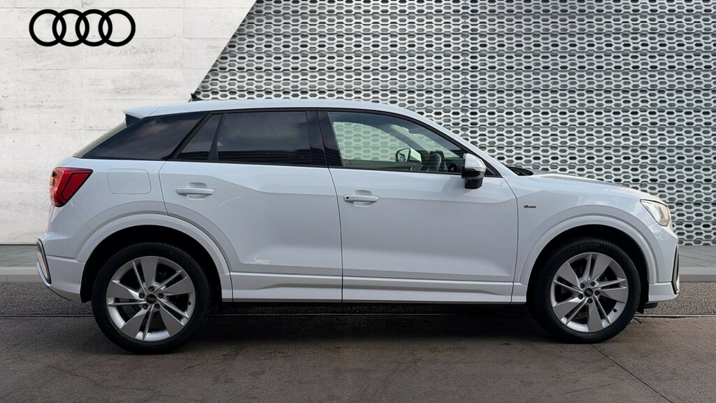 Audi Q2 Q2 35 Tfsi S Line White #4