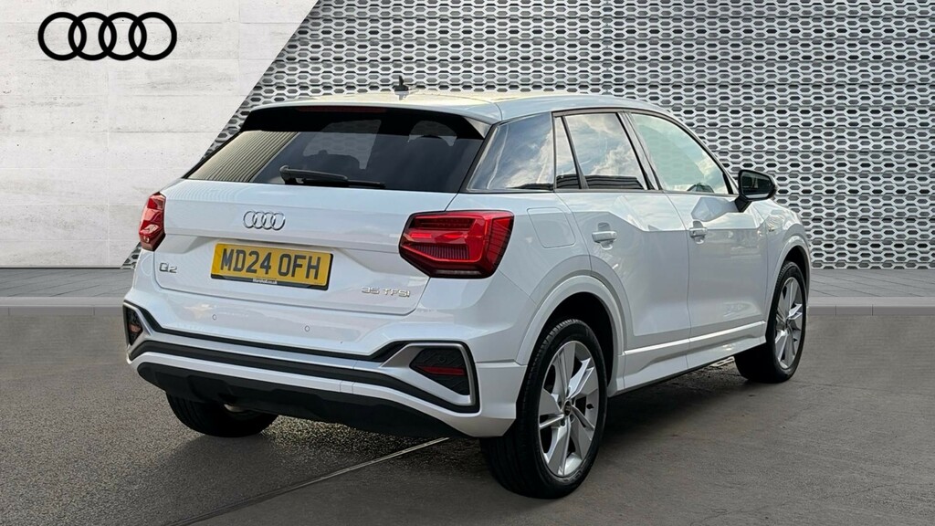 Audi Q2 Sport 30 Tfsi 116 Ps 6-Speed Black #8