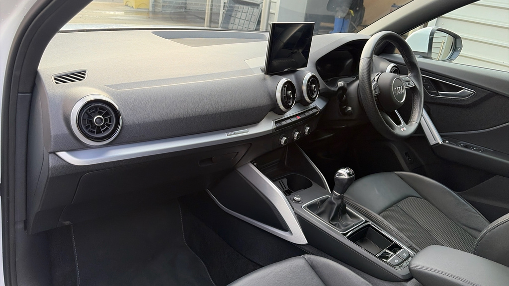 Audi Q2 Q2 35 Tfsi S Line White #2