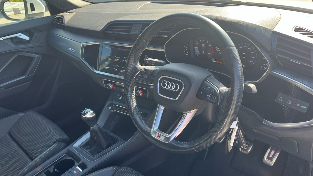 Audi Q3 Q3 35 Tfsi S Line White #6