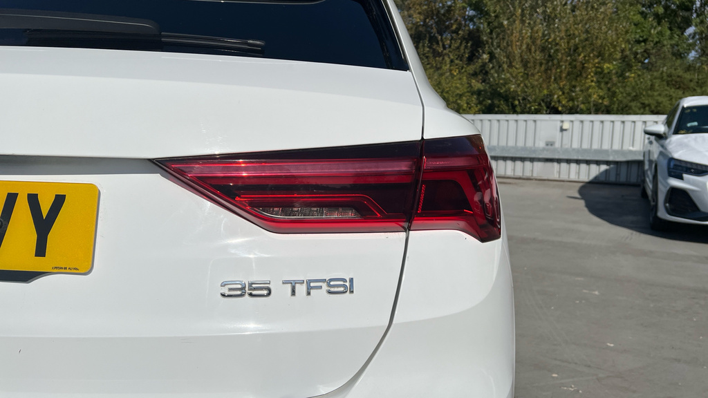 Audi Q3 35 Tfsi S Line S Tronic #33