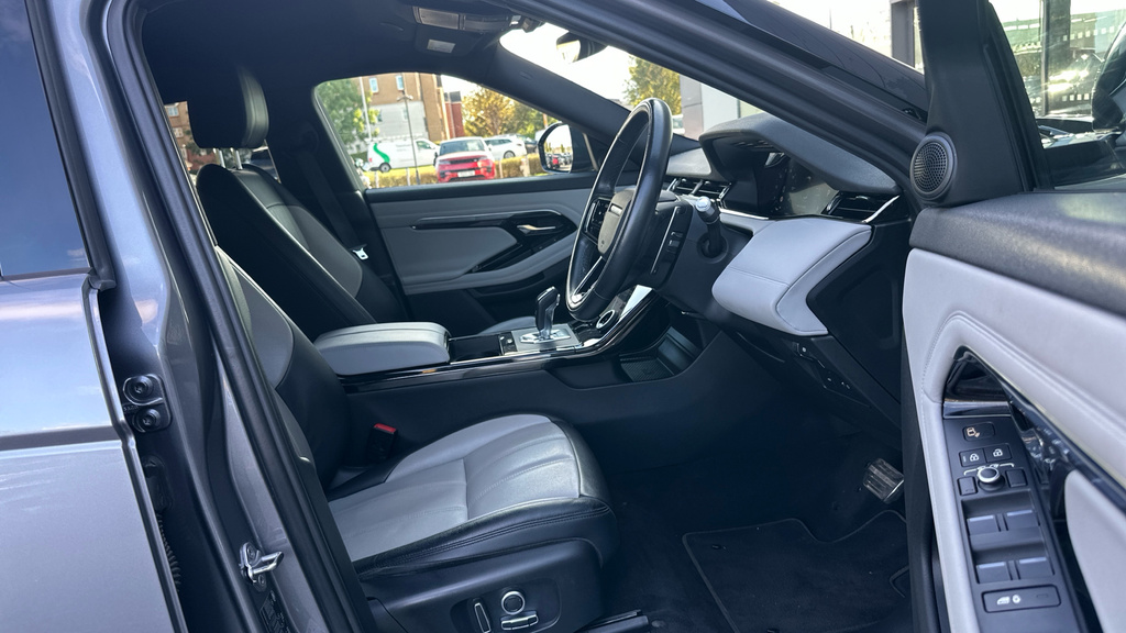 Land Rover Range Rover Evoque D165 R-dynamic Fwd Black #52