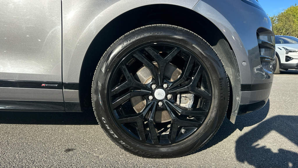Land Rover Range Rover Evoque D165 R-dynamic Fwd Black #8