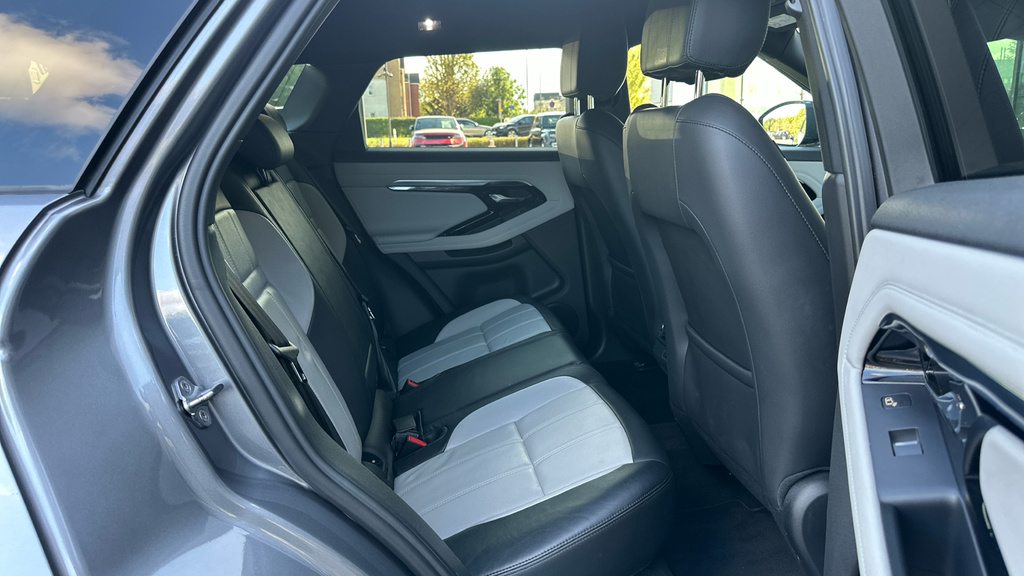 Land Rover Range Rover Evoque D165 R-dynamic Fwd Black #42