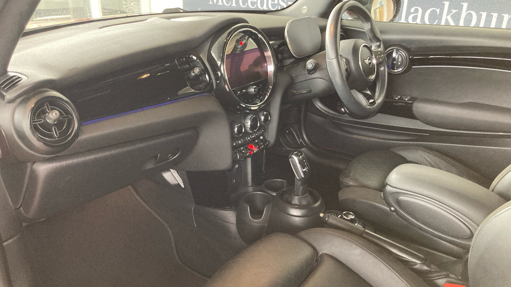 Mini Convertible 1.5 Cooper Exclusive 2022 Black #9