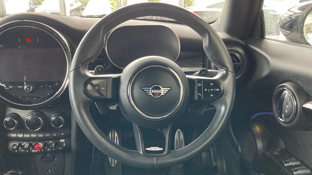 Mini Convertible 1.5 Cooper Exclusive 2022 Black #24