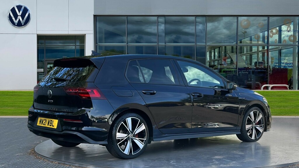 Volkswagen Golf 2.0 Tsi Gti 245 Ps Red #7