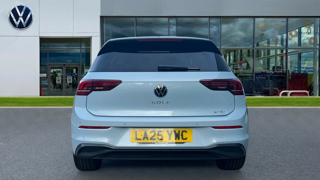 Volkswagen Golf 1.5 Tsi 150 Black Edition Grey #11