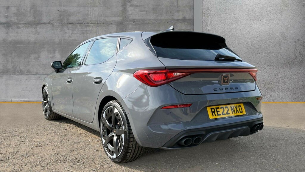 Cupra Leon Leon 2.0 Tsi 300 Vz3 Dsg Grey #3