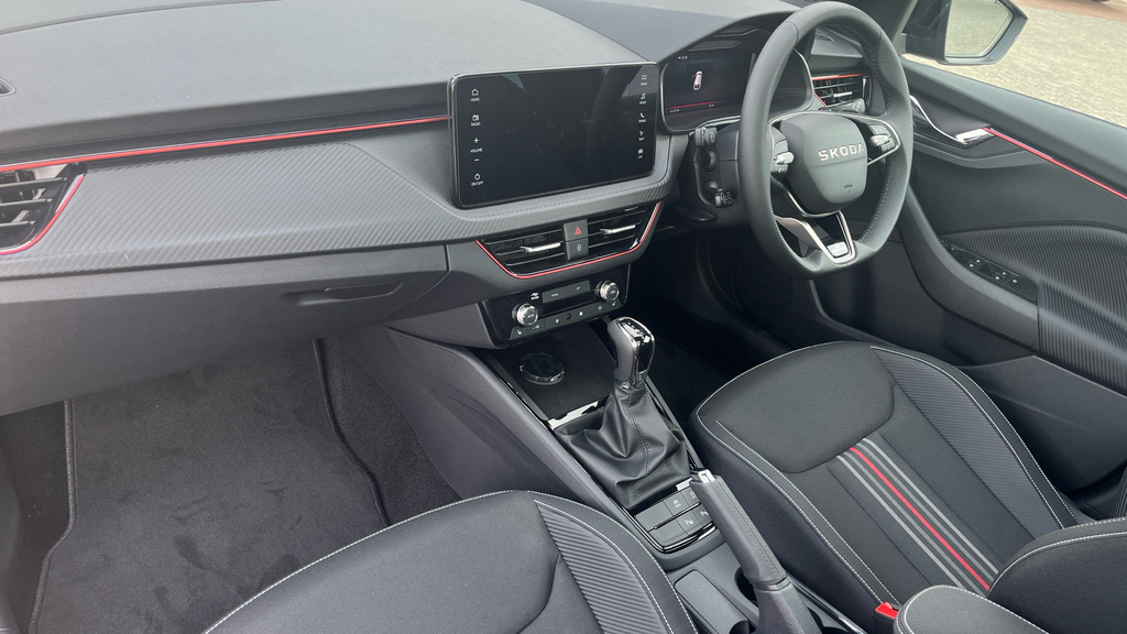 Skoda Scala Scala 1.5 Tsi Monte Carlo Edition Black #2