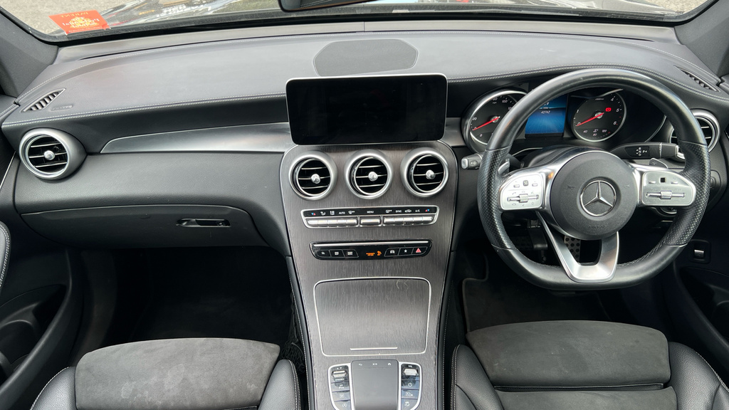 Mercedes-Benz GLC Class 220 D 4Matic Sport Black #11