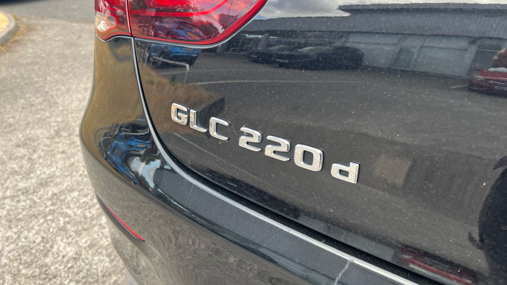 Mercedes-Benz GLC Class 220 D 4Matic Sport Black #45