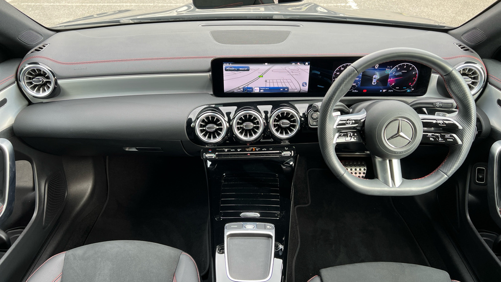 Mercedes-Benz CLA Class Cla 200 Amg Line Executive Tip Black #22