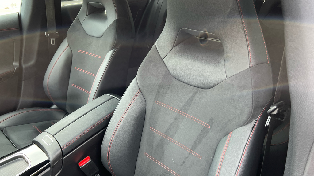 Mercedes-Benz CLA Class Cla 200 Amg Line Executive Tip Black #14