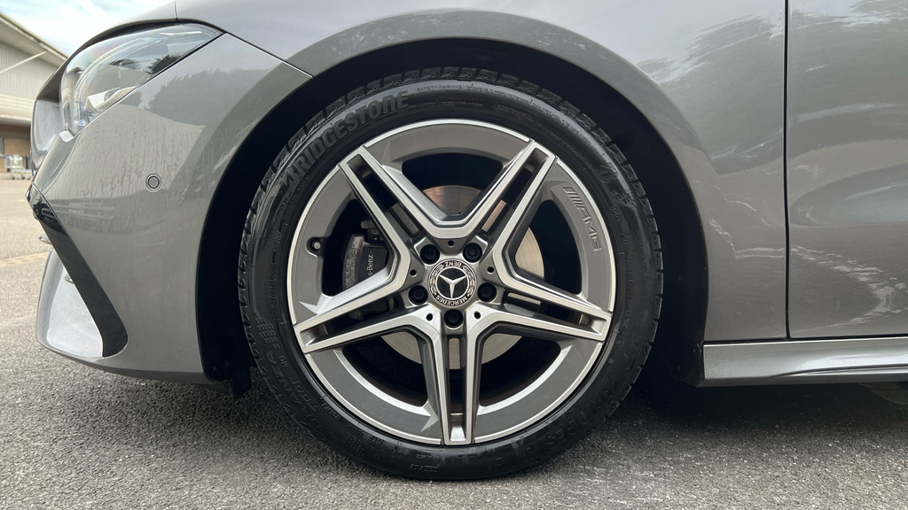 Mercedes-Benz CLA Class Cla 200 Amg Line Executive Tip Black #24