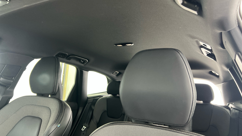 Volvo XC60 Momentum, B5 Mild Hybrid Climate Pack, Satnav, Le Blue #11