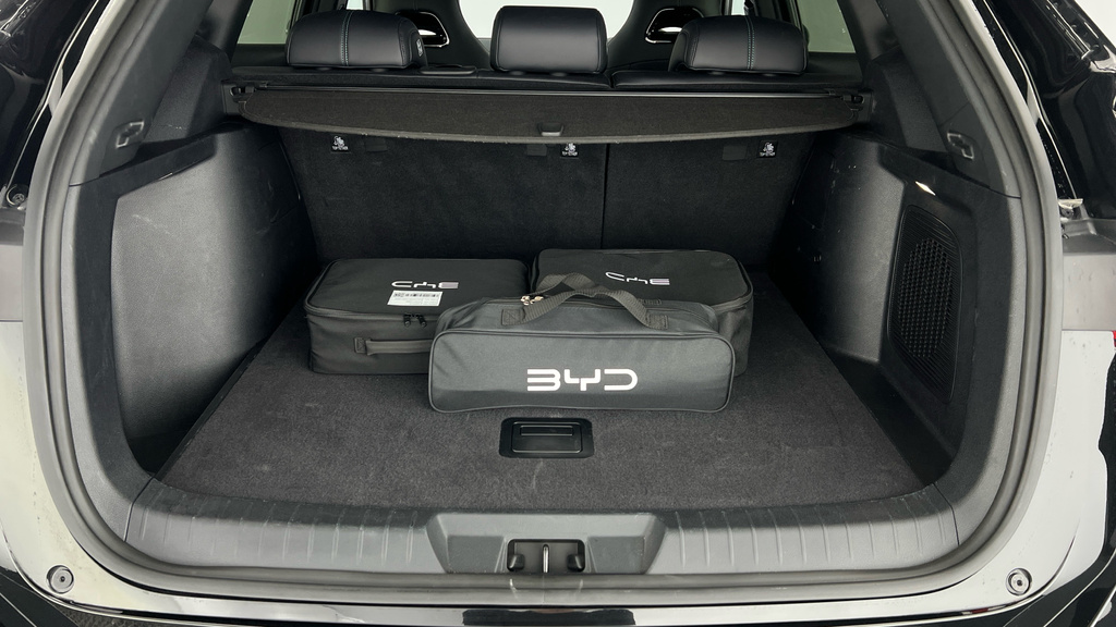 Byd Seal U 1.5 Dm-i Comfort Black #14