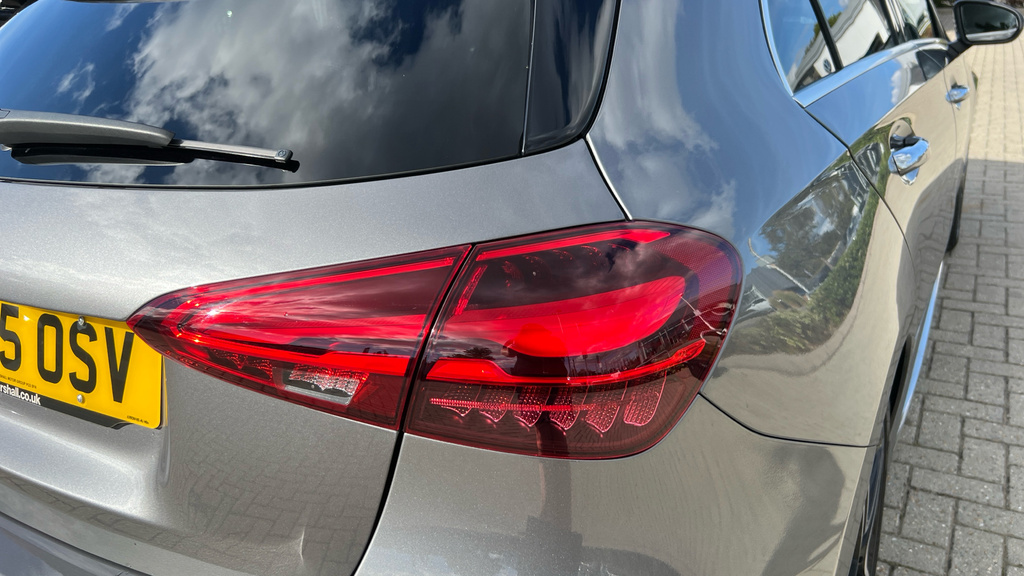 Mercedes-Benz A Class A180 Sport Edition Black #21