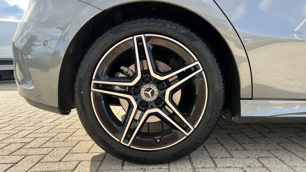 Mercedes-Benz A Class A180 Sport Edition Black #27