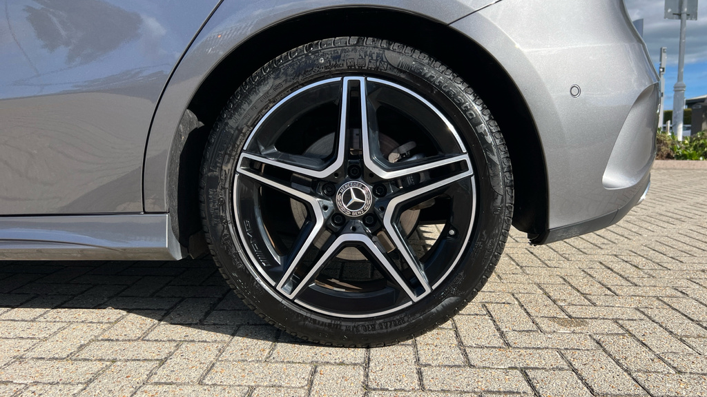 Mercedes-Benz A Class A180 Sport Edition Black #26