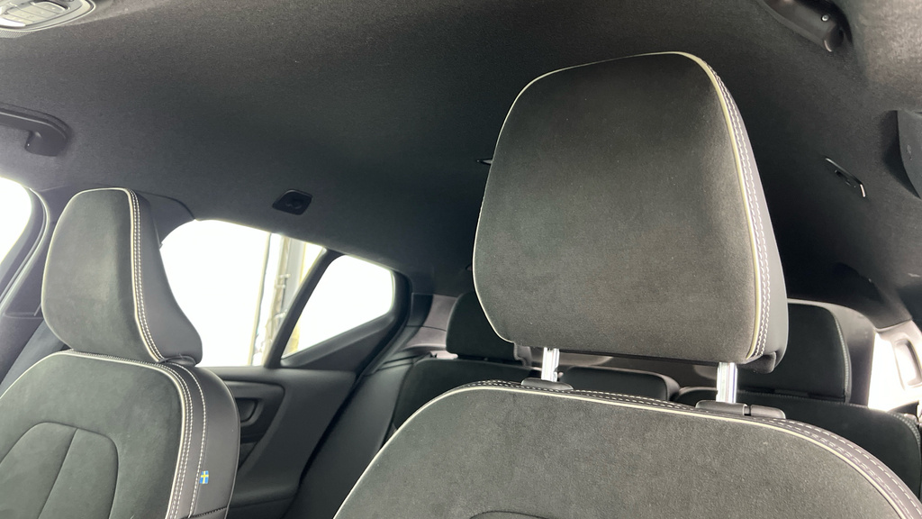 Volvo XC40 R-design T4 Recharge Grey #11