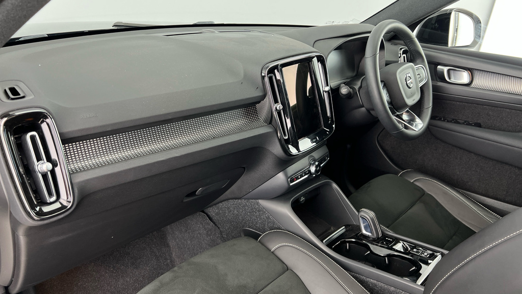 Volvo XC40 Xc40 1.5 T3 163 R Design Geartronic Black #6