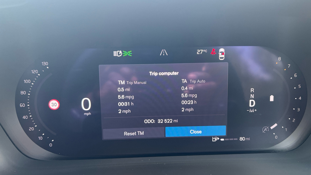 Volvo XC40 2.0 B3p Core Gold #11